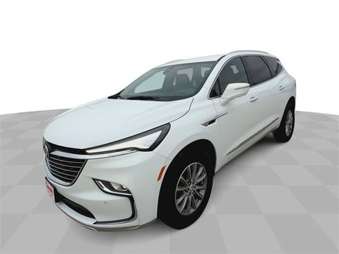 Used 2024 Buick Enclave Premium image 37