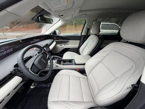 New 2026 Lincoln Nautilus Premier w/ Equipment Group 102A image 15