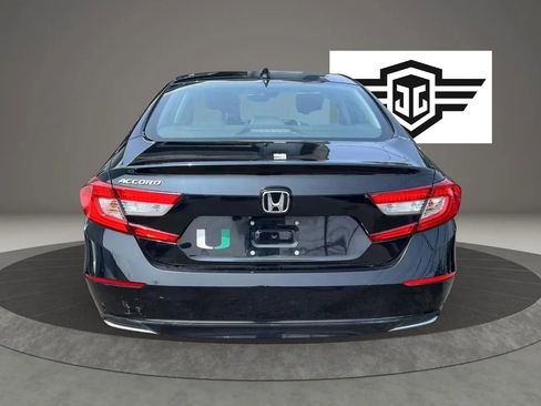 Used 2019 Honda Accord LX image 6