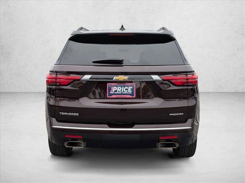 Used 2023 Chevrolet Traverse Premier image 6