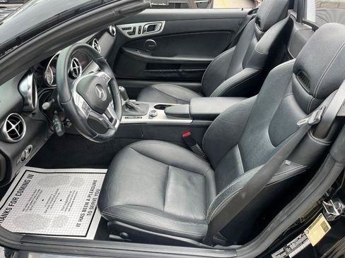 Used 2012 Mercedes-Benz SLK 350 image 19