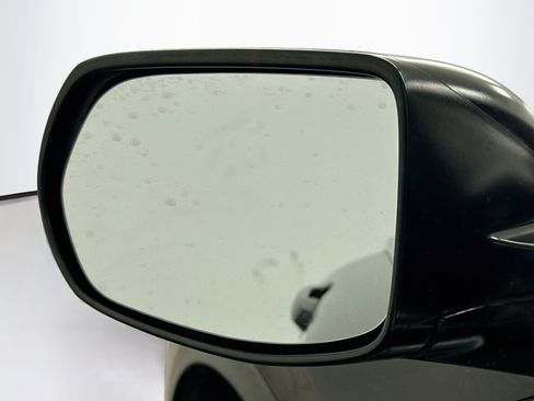 Used 2020 Honda CR-V LX image 16