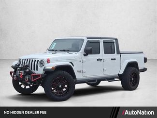 Used 2020 Jeep Gladiator Overland AWD/4WD video 1