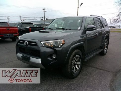 Used 2021 Toyota 4Runner TRD Off-Road Premium AWD/4WD image 5