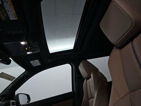 Used 2025 Toyota 4Runner Limited image 7