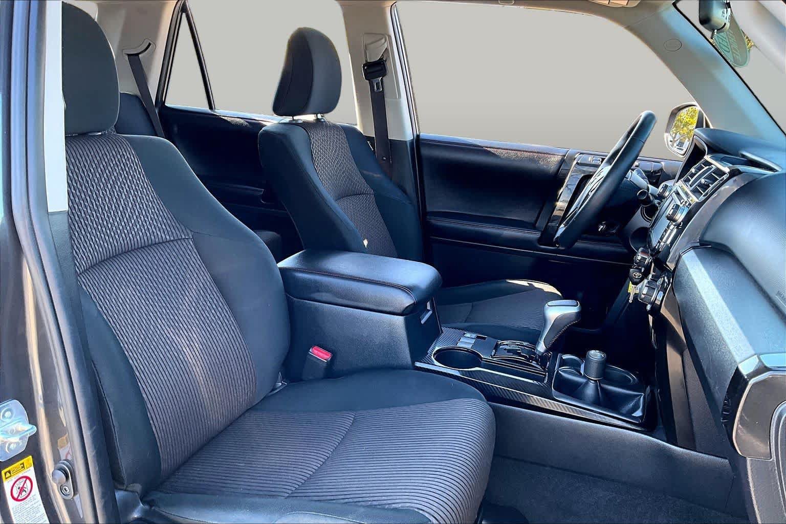 Used 2018 Toyota 4Runner TRD Off-Road w/ Convenience Package AWD/4WD image 8