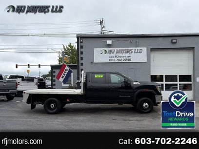 Used 2021 GMC Sierra 3500 4x4 Crew Cab w/ Convenience Package