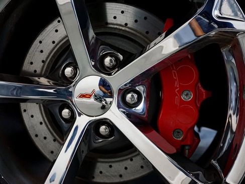 Used 2013 Chevrolet Corvette Grand Sport w/ 2LT Preferred Equipment Group RWD image 66