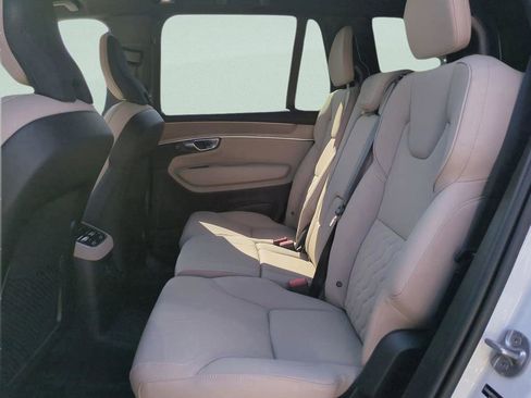 New 2026 Volvo XC90 T8 Plus w/ Protection Package Premier AWD/4WD image 10