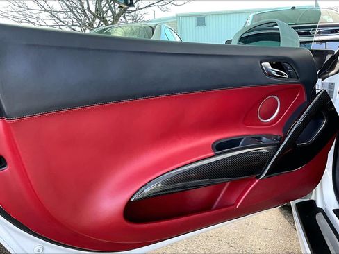 Used 2012 Audi R8 V10 image 20