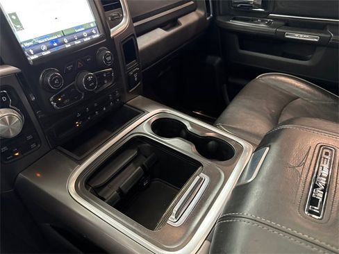 Used 2018 RAM 1500 Limited image 19