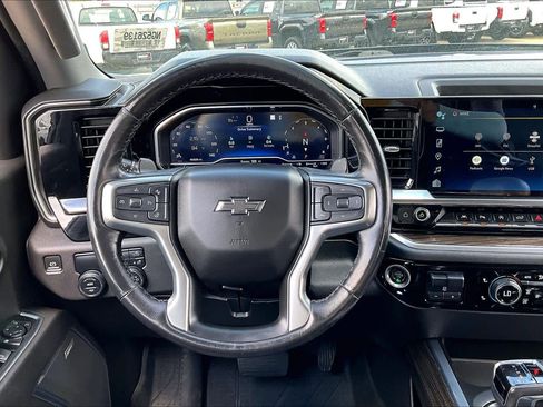 Used 2022 Chevrolet Silverado 1500 RST w/ RST All Star Premium Package image 6