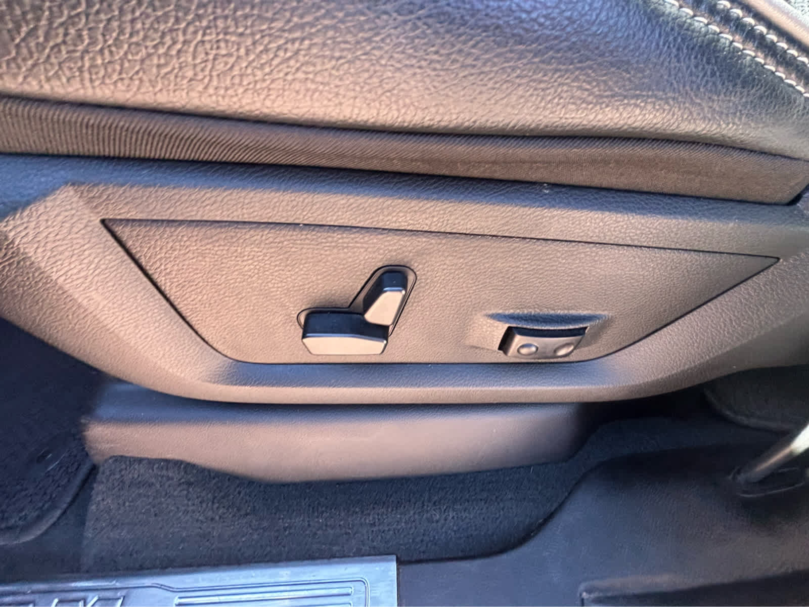 Used 2022 RAM 2500 Laramie AWD/4WD image 17