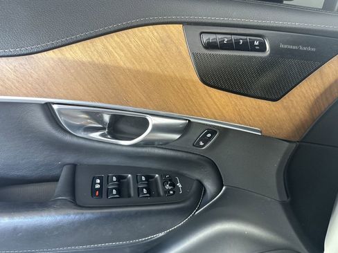 Used 2019 Volvo XC90 T6 Inscription w/ Luxury Package image 11
