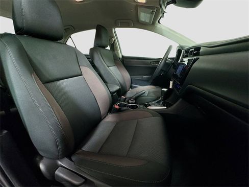 Certified 2019 Toyota Corolla LE image 29