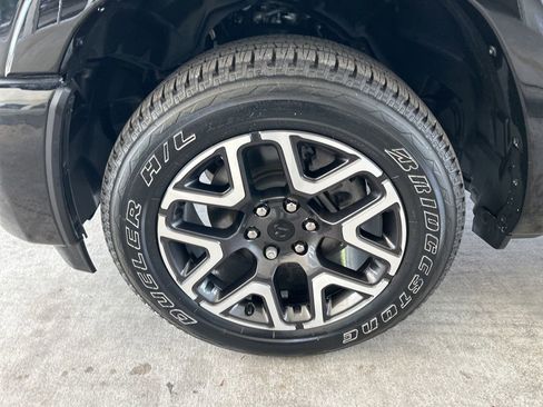 Used 2025 RAM 1500 Laramie w/ Sport Appearance Package AWD/4WD image 14