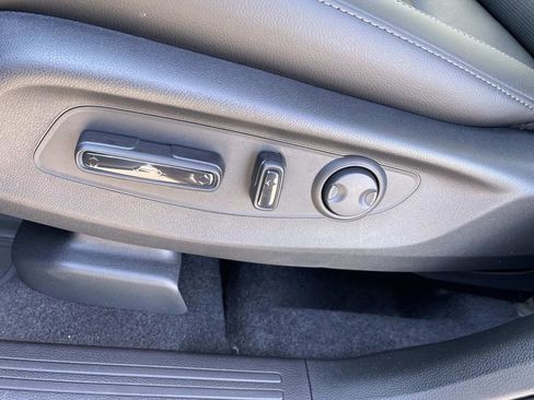 New 2026 Honda CR-V EX-L image 16