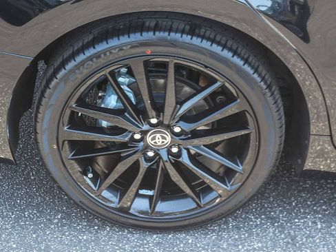 Used 2024 Toyota Camry XSE w/ Cold Weather Package FWD image 11