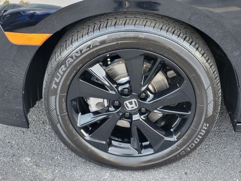 Certified 2023 Honda Odyssey Sport image 9