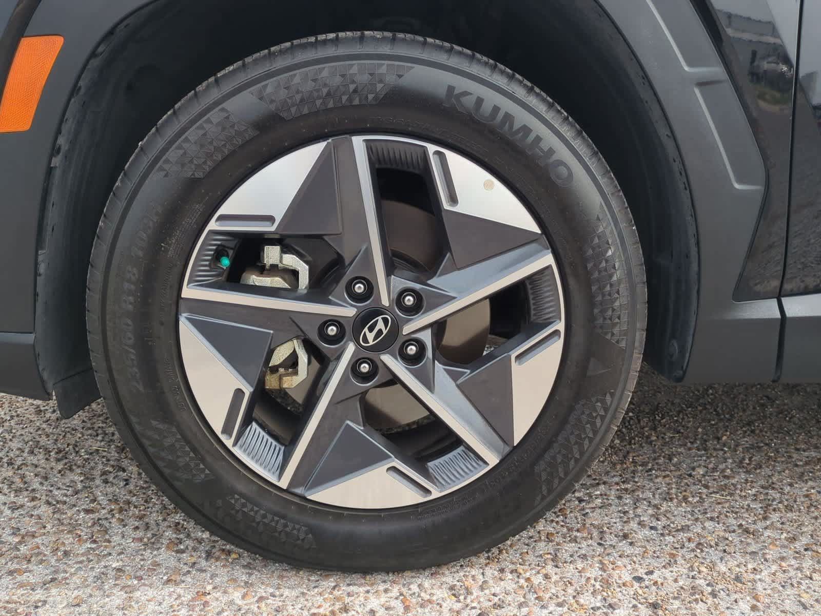 Used 2026 Hyundai Tucson SEL FWD image 34
