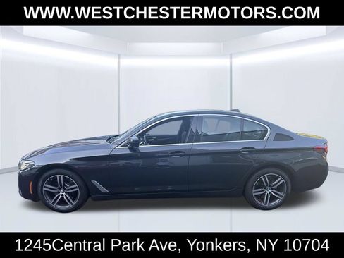 Used 2021 BMW 530i xDrive w/ Convenience Package AWD/4WD image 3