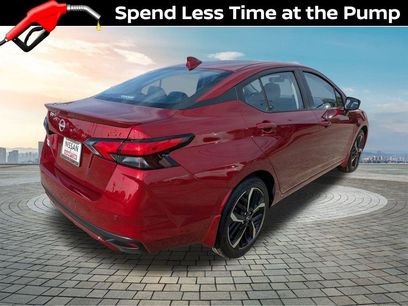 New 2025 Nissan Versa SR w/ Trunk Package