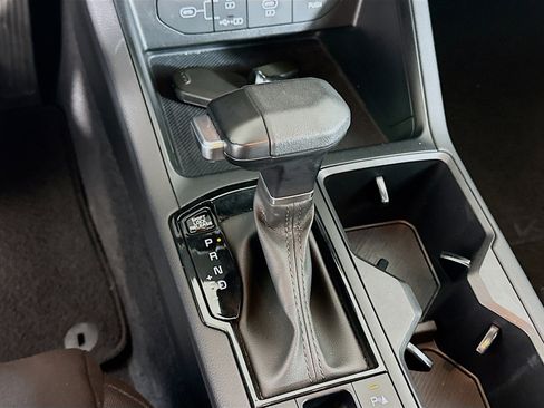 Used 2025 Kia K5 LXS FWD image 25