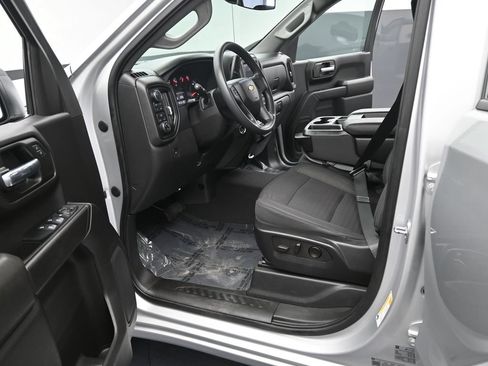 Used 2022 Chevrolet Silverado 1500 Custom AWD/4WD image 12
