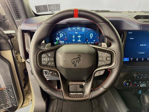 Used 2025 Ford Bronco Raptor AWD/4WD image 3