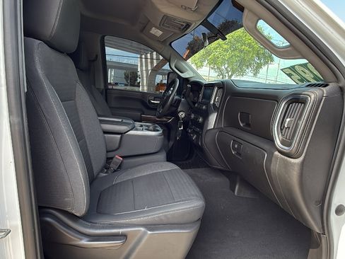 Used 2020 Chevrolet Silverado 2500 LT w/ Z71 Off-Road Package AWD/4WD image 25