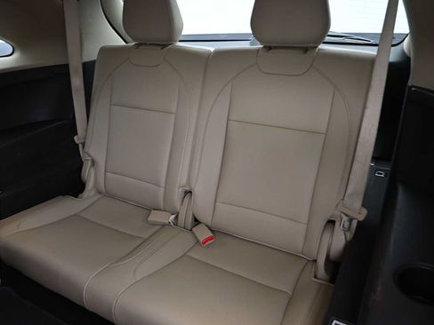 Used 2020 Acura MDX SH-AWD image 25