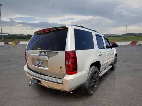 Used 2009 Chevrolet Tahoe LT AWD/4WD image 3
