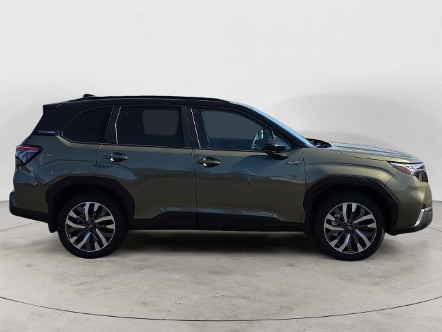 New 2026 Subaru Forester Touring AWD/4WD image 4