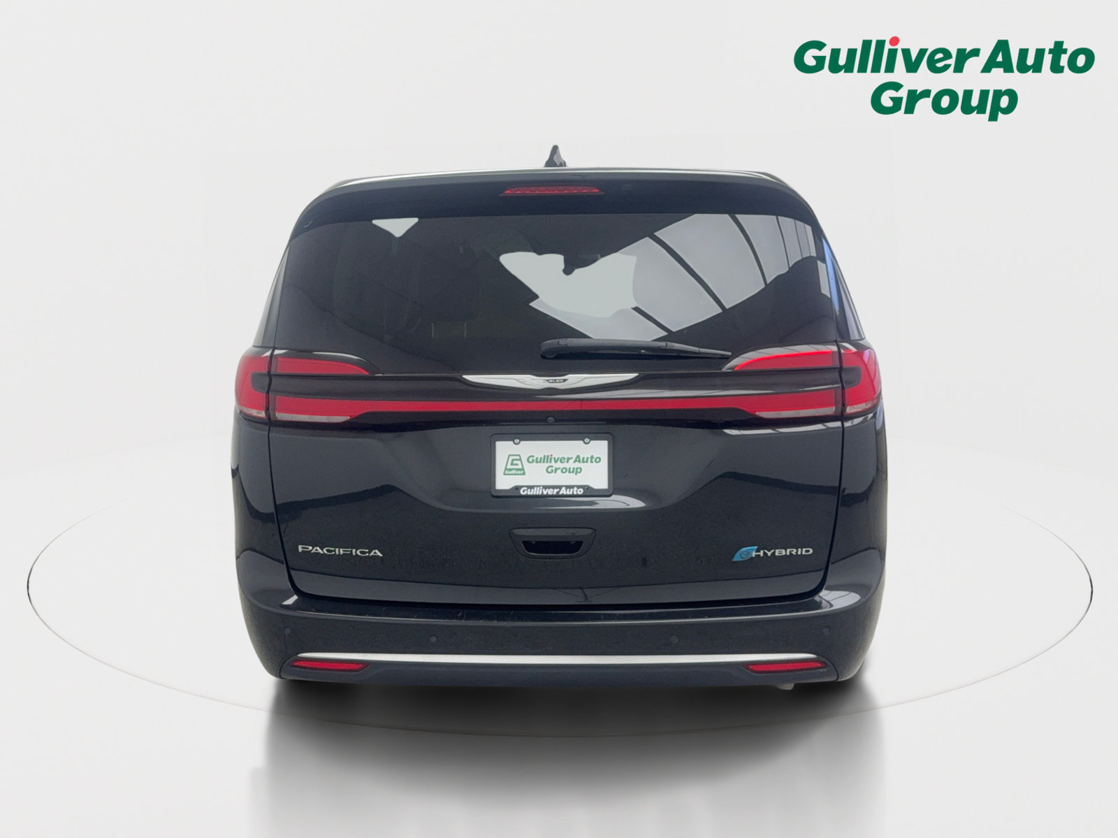 Used 2023 Chrysler Pacifica Touring-L FWD image 7