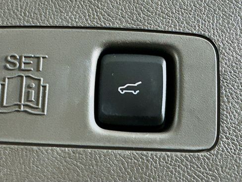 Used 2023 Lincoln Corsair FWD image 29