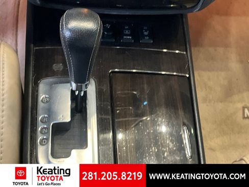 Used 2012 Nissan Maxima 3.5 SV w/ Premium Pkg FWD image 16