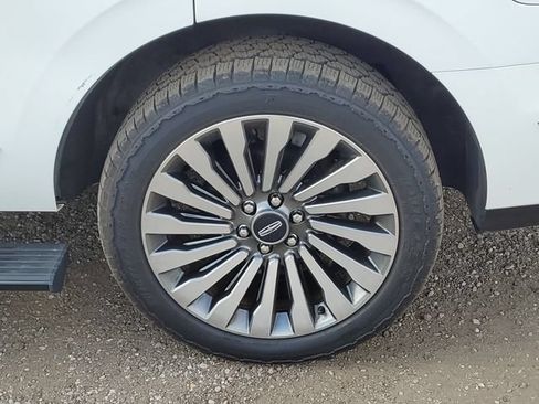 Used 2020 Lincoln Navigator Reserve w/ Luxury Package AWD/4WD image 5