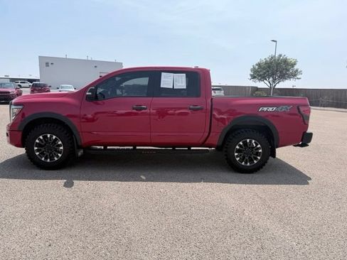 Used 2024 Nissan Titan PRO-4X w/ Pro-4x Convenience Package AWD/4WD image 9