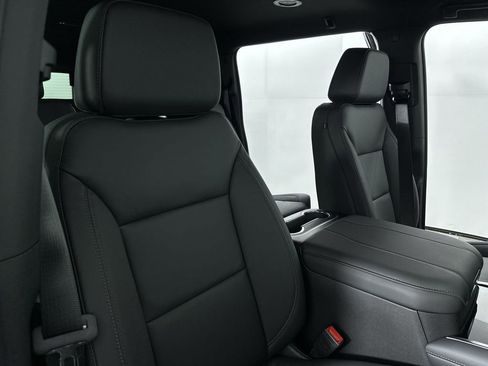 New 2026 Chevrolet Suburban LT w/ Comfort Package image 28