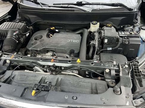 Used 2020 GMC Terrain SLE w/ Driver Convenience Package image 11