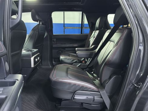 Used 2022 Ford Expedition Max Limited AWD/4WD image 31