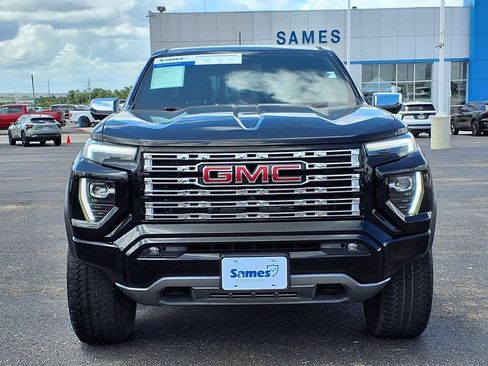 Used 2024 GMC Canyon Denali AWD/4WD image 2