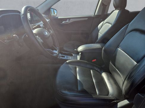 Certified 2022 Ford Escape SEL image 11