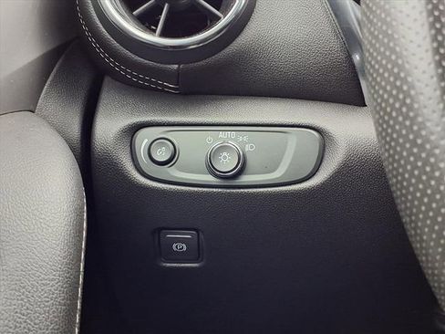 Used 2023 Chevrolet Blazer LT w/ Driver Confidence Package image 16