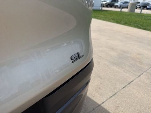 Used 2025 Nissan Murano SL AWD/4WD image 9