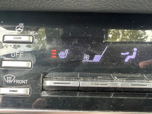 Used 2020 Hyundai Sonata SEL w/ Premium + Sunroof Package FWD image 35