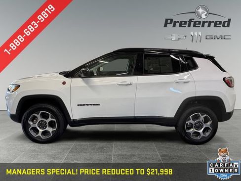 Used 2022 Jeep Compass Trailhawk AWD/4WD image 10