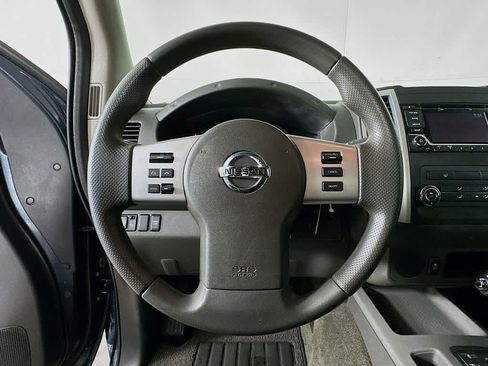 Used 2017 Nissan Frontier SV RWD image 14