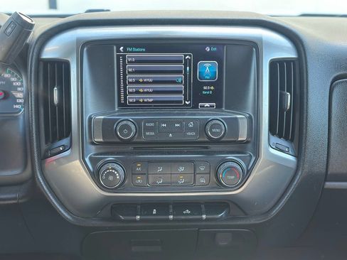 Used 2019 Chevrolet Silverado 1500 LT image 17
