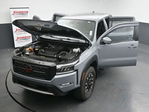 Used 2023 Nissan Frontier PRO-4X w/ Technology Package image 26